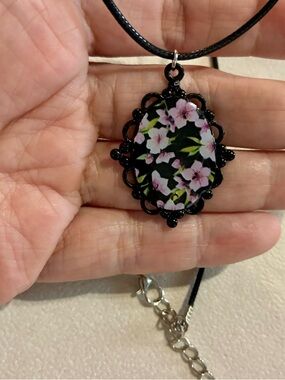 Black Floral Oval Pendant Necklace with Pink Flowers